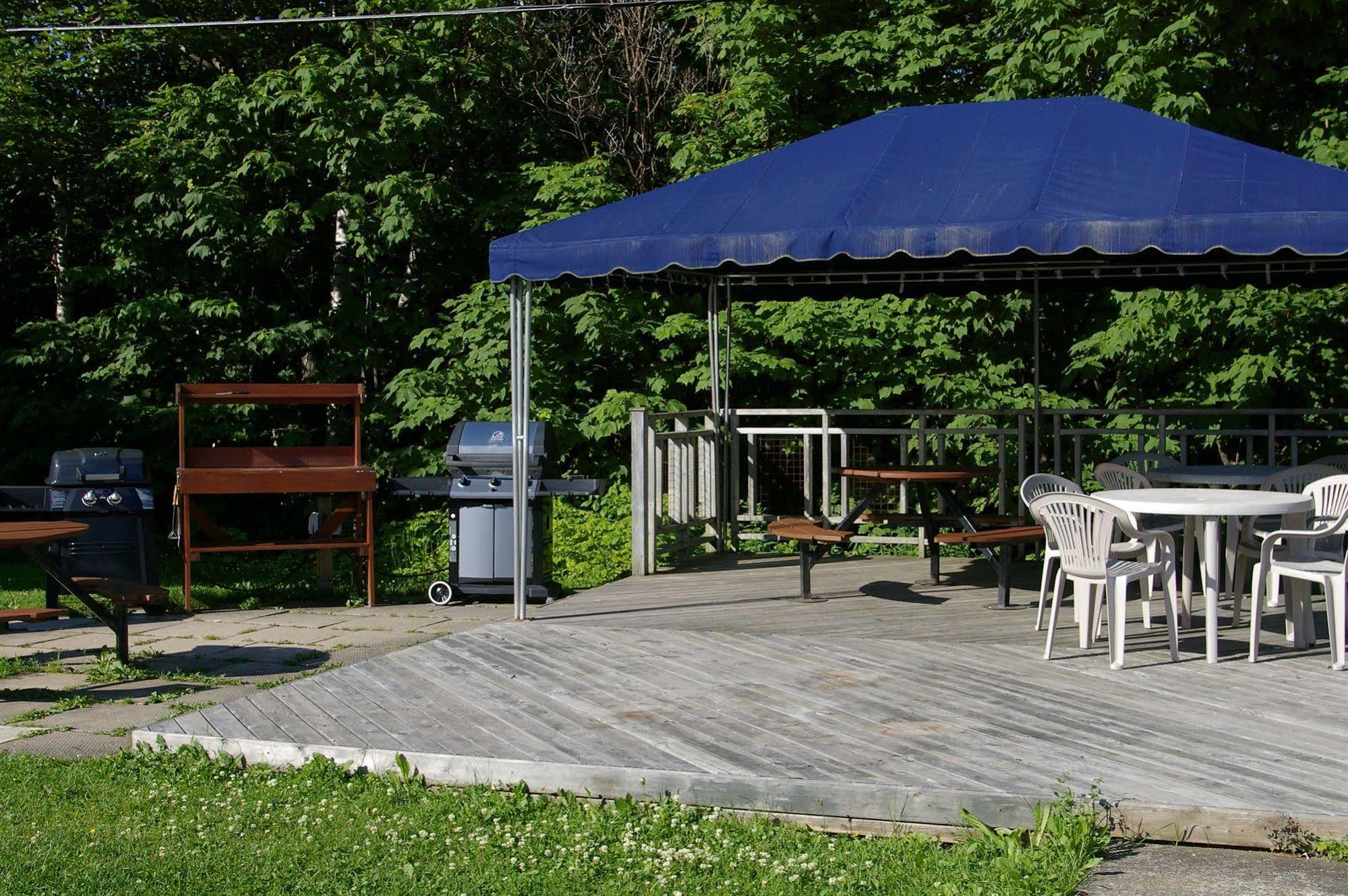 Holiday Villa Resorts At Mont Ste Anne 보프레 외부 사진